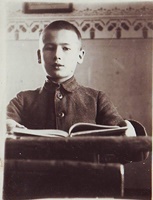 Ēvalds Siliņš skolnieks (1929.gadā)